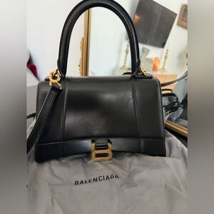 SOLD-Authentic Balenciaga hourglass bag in black leather small